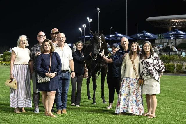 Streak of Winning wins at Sunshine Coast