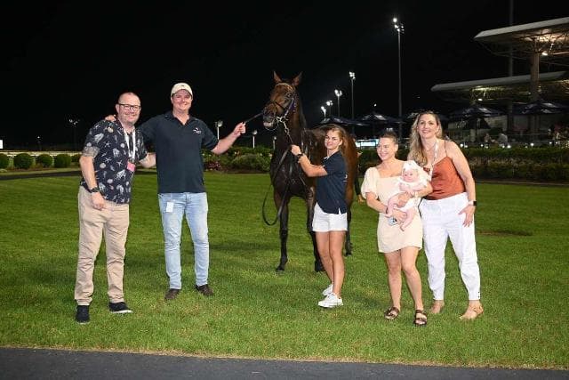 Elusive Domina dominates to win her maiden in style